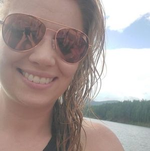 Meet your Posher, Erika